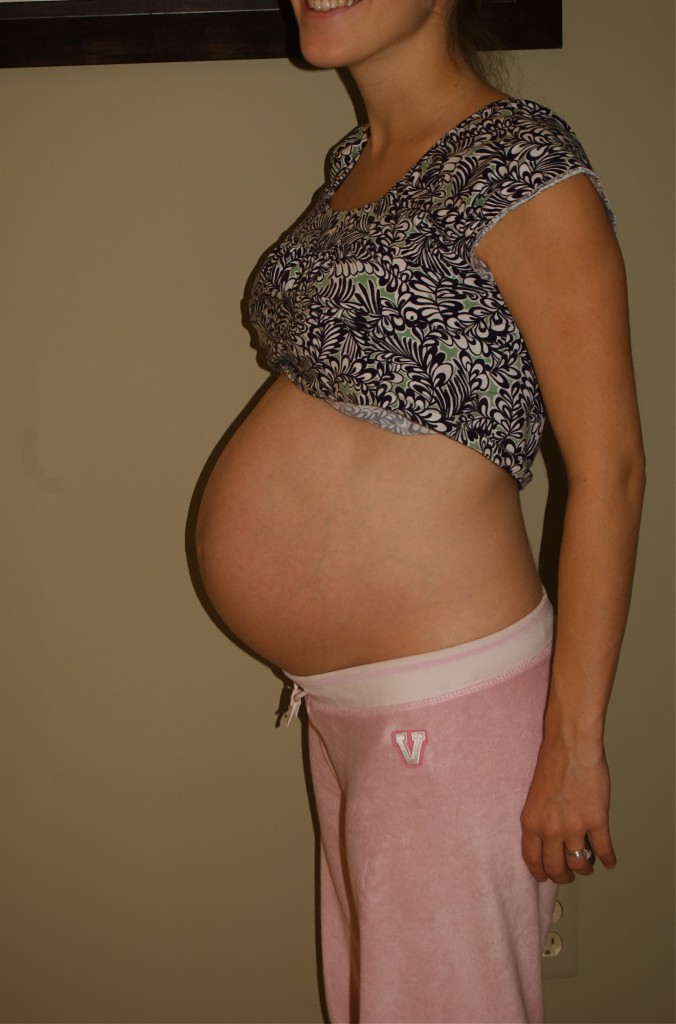 33 Weeks pregnant with Cooper